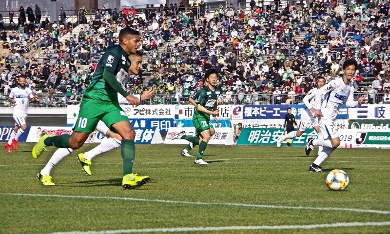 Montedio Yamagata vs Sagan Tosu - Chủ nhà tìm lại niềm vui 3 điểm